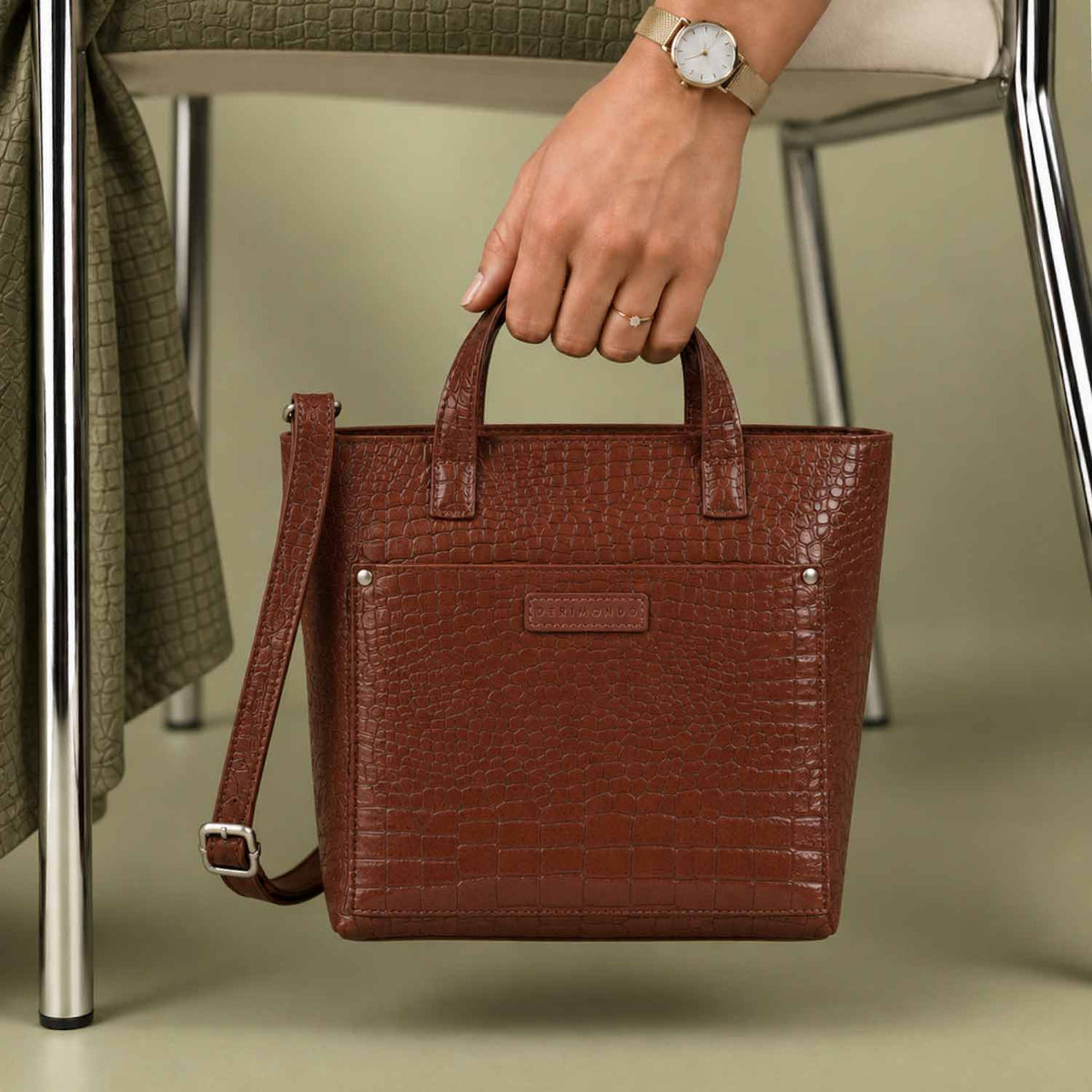 #Color_Croco Chestnut, #Style_Zipper