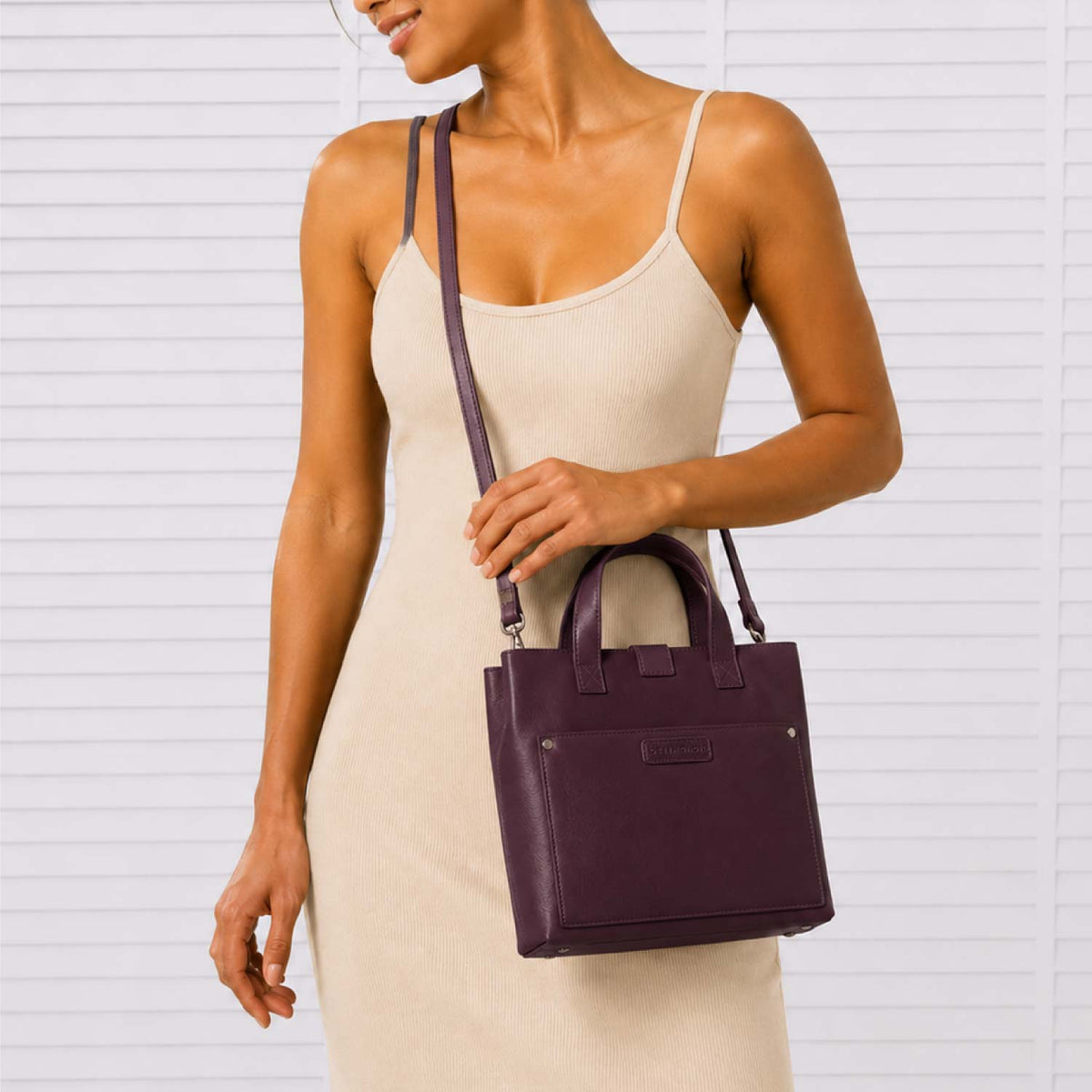 #Color_Vintage Wine, #Style_Classic