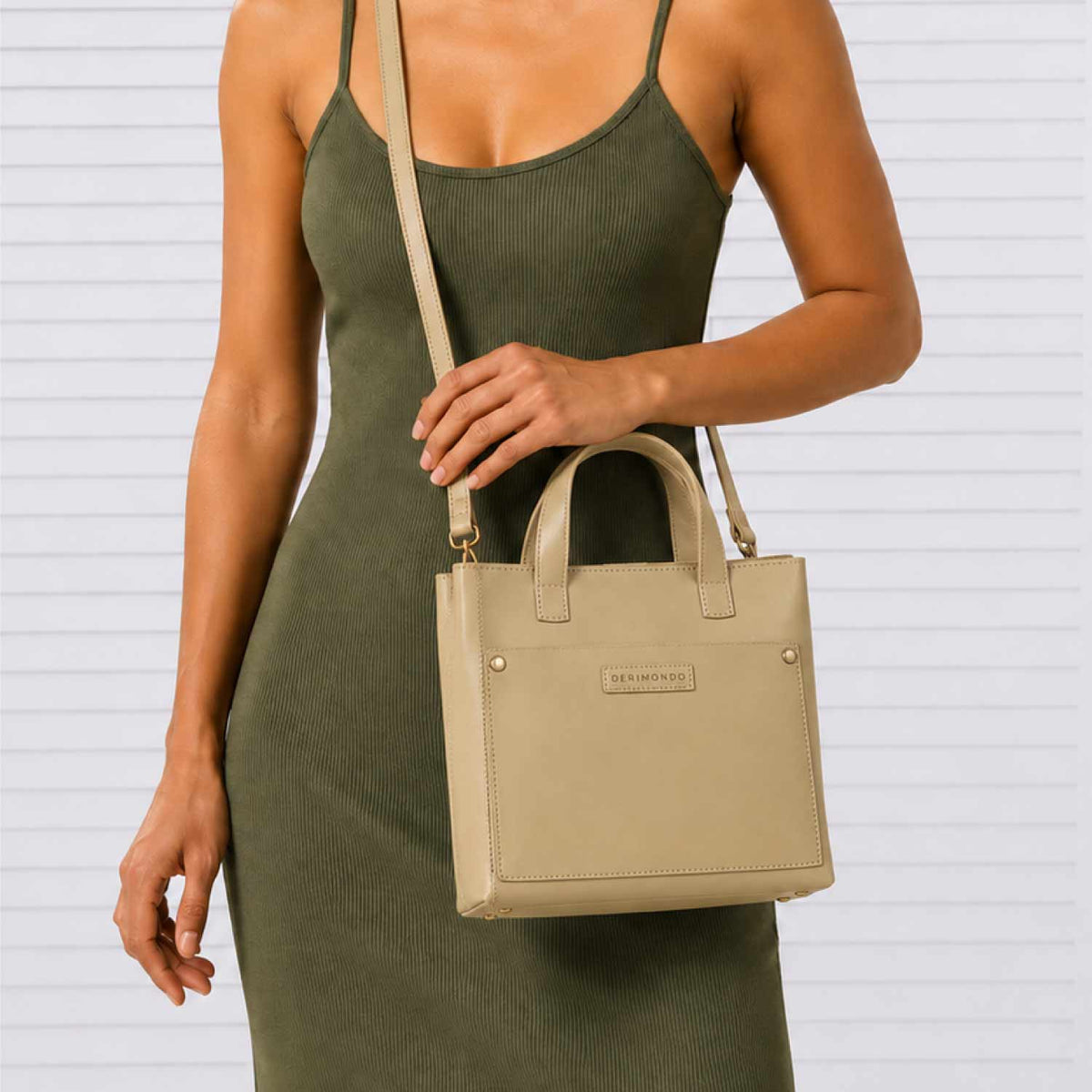 #Color_Sand Beige, #Style_Zipper